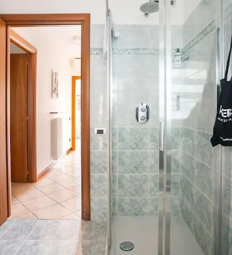 公寓 Vista Di By Villavistalago